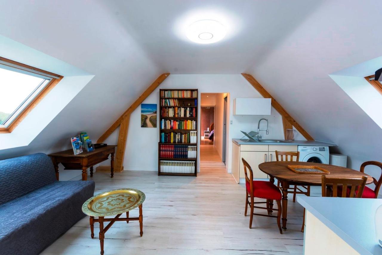Lomener - La Goelette - 1 Appartement Avec 2 Chambres Et 2 Studios A 450M De La Plage Ploemeur Kültér fotó