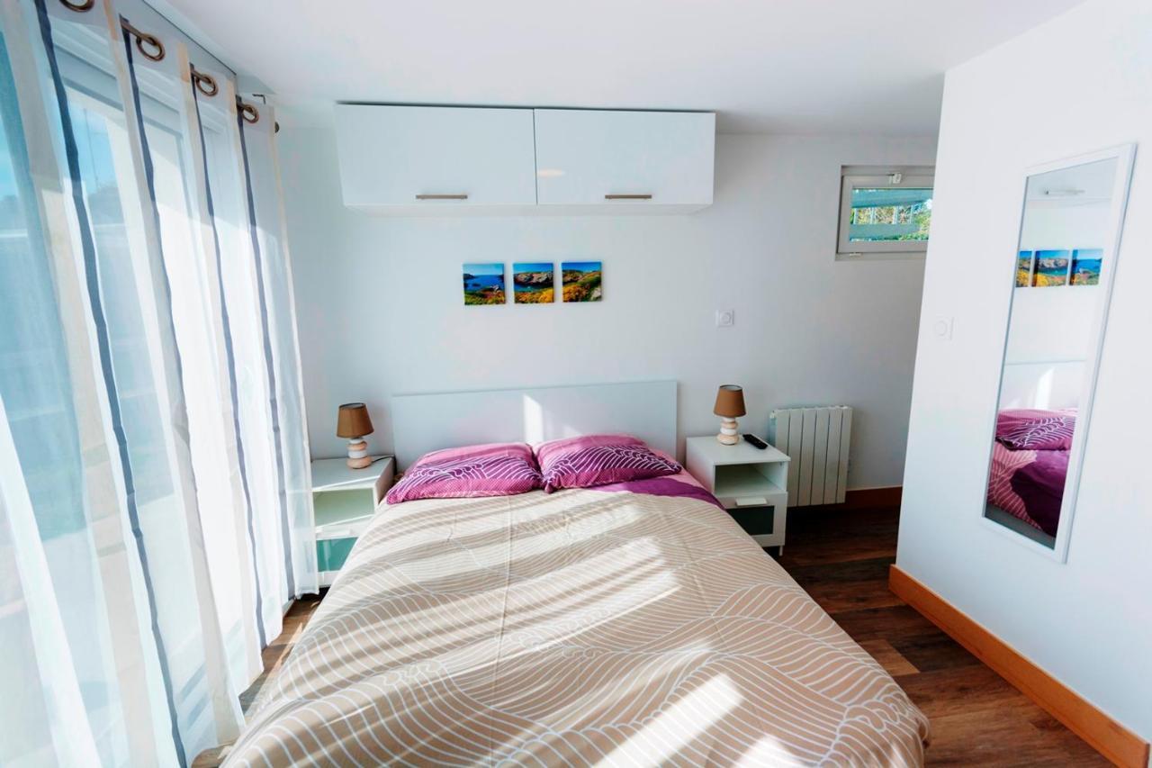 Lomener - La Goelette - 1 Appartement Avec 2 Chambres Et 2 Studios A 450M De La Plage Ploemeur Kültér fotó